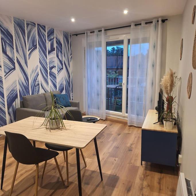 Appartement T1 Bis Avec Balcon Vendeuvre-sur-Barse Luaran gambar